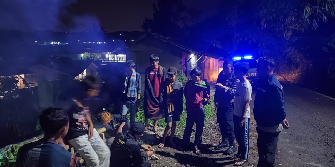 Polsek kadudampit Gelar Patroli KRYD.