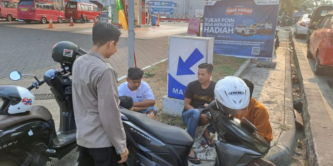 Guna menciptakan keamanan dan kondusif, Polsek Citamiang Patroli Dialogis dan Sambangi Warga Binaan.