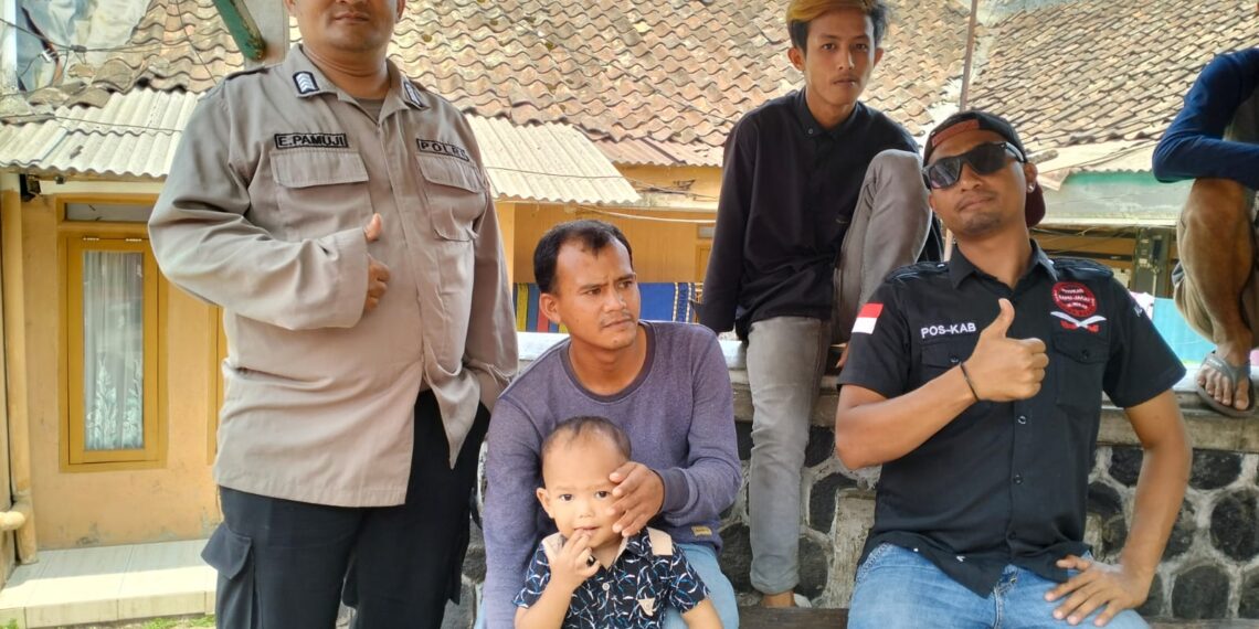 Patroli Polsek Kebon Pedes sambangi Warga Sampaikan Himbauan Kamtibmas