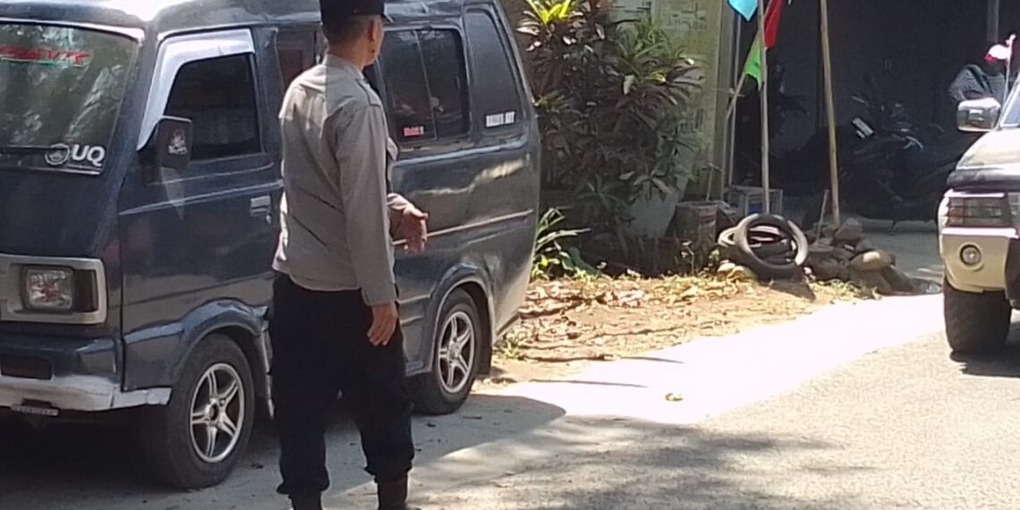 personil Unit Samapta rutin melaksanakan pelayanan gatur lalin