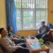Sinergitas TNI-Polri, kapolsek kadudampit dan danramil Lakukan Dialogis dengan Warga di Kantor kecamatan