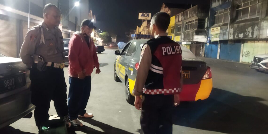 Antisipasi Terjadinya Gangguan Kamtibmas Polsek Citamiang Gelar Patroli KRYD.