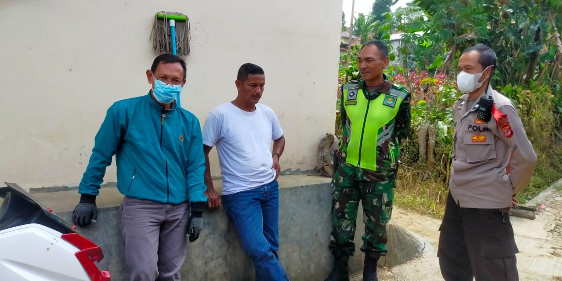 Personil polsek kadudampit Patroli Dialogis Sambangi Warga Binaan.