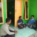 Bhabinkamtibmas Bersinergi dengan Babinsa Sambangi Warga Untuk Tingkatkan Harkamtibmas