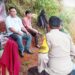 Sinergitas TNI-POLRI Bhabinkamtibmas Kel. Gedongpanjang  bersama Babinsa Sambangi Warga Binaan.