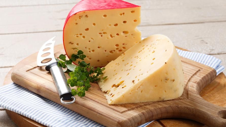 Keju Gouda, Asal Belanda Produksi Sukabumi. Buat Yang Takut Gendut Simak Manfaatnya !