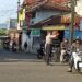 Wujud Pelayanan Guna Kelancaran Lalu Lintas Anggota Polsek Lembursitu Laksanakan Pengaturan Lalu Lintas di Pagi Hari