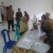 Polsek Kadudampit Monitoring Pembagian Bansos Beras