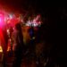 Cegah Kebakaran Hutan Dan Lahan, Polisi Polsek Sukalarang Dengan BPBD Kabupaten Damkar Sukaraja Dibantu Warga Masyarakat Memadamkan Api