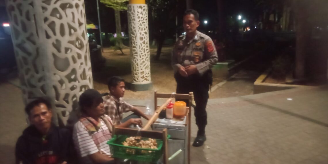 Unit Samapta Polsek Cisaat Polres Sukabumi Kota Rutin Laksanakan Patroli Malam Hari
