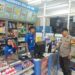 Ciptakan Kamtibmas Yang Kondusif, Bhabinkamtibmas Sambangi Indomart di Wilayah Binaannya.