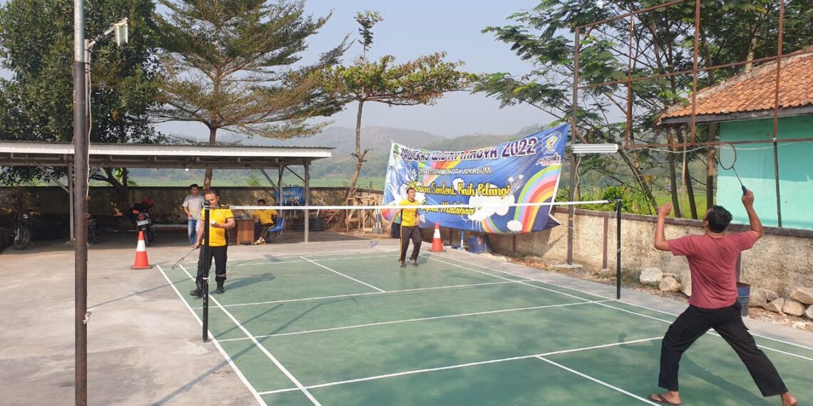 Jaga Kebugaran Fisik Anggota Polsek Gunungguruh Olahraga Pagi Setiap Jumat