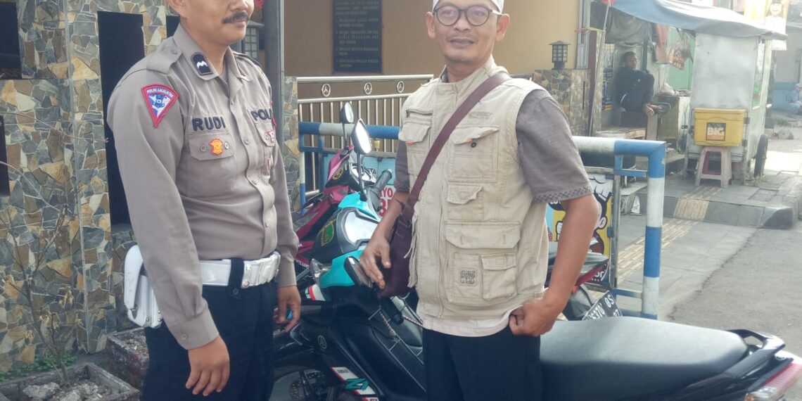 Unit Lalulintas Polsek Cisaat Intensifkan Sosialisasi ETLE dan Teguran Kepada Pelanggar Lalu Lintas