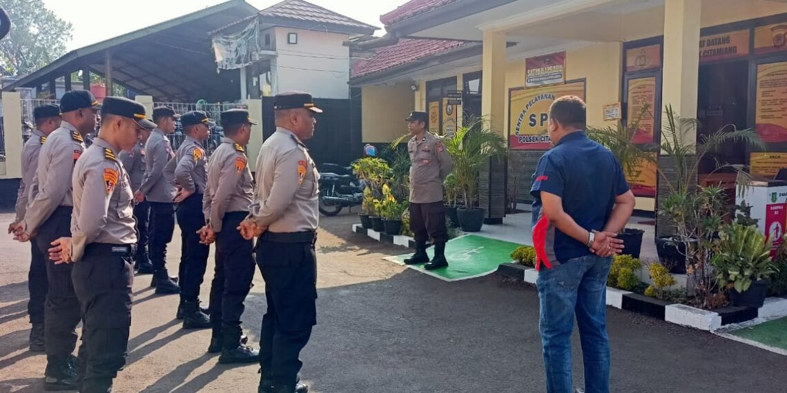 Gelar Apel Pagi Polsek Citamiang Sebagai Bentuk Kedisiplinan.
