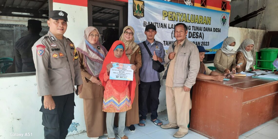 Bhabinkamtibmas Polsek Cireunghas Polres Sukabumi Kota Monitoring Penyaluran BLT-DD