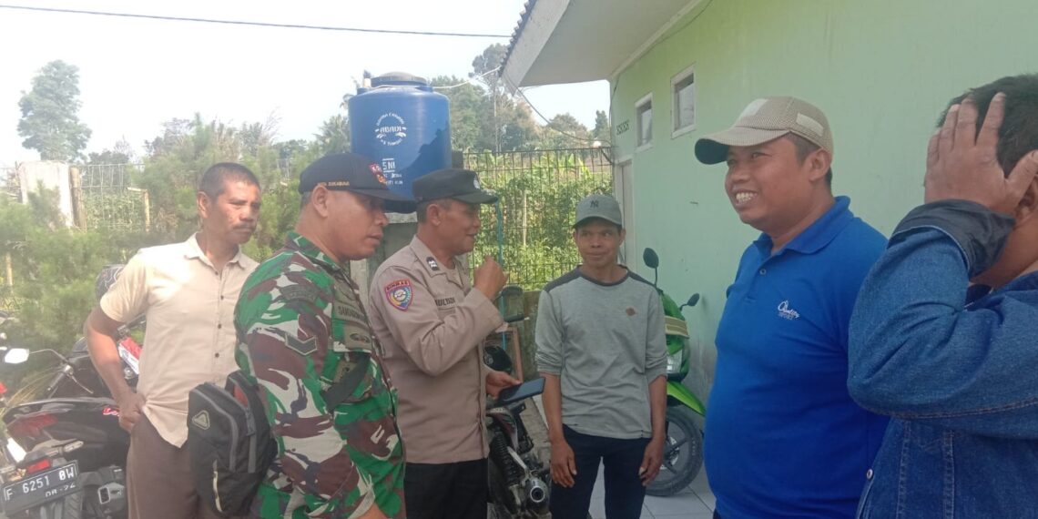 Bhabinkamtibmas dan Babinsa Sambangi Warga Binaan.