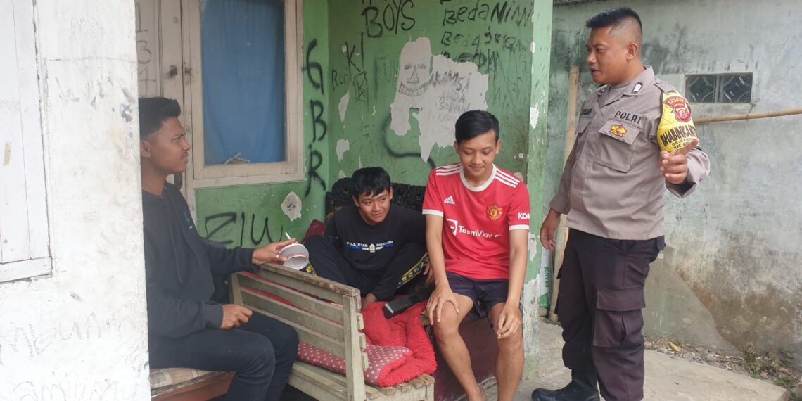 Bhabinkamtibmas Polsek Gunungguruh Berikan Himbauan kepada remaja