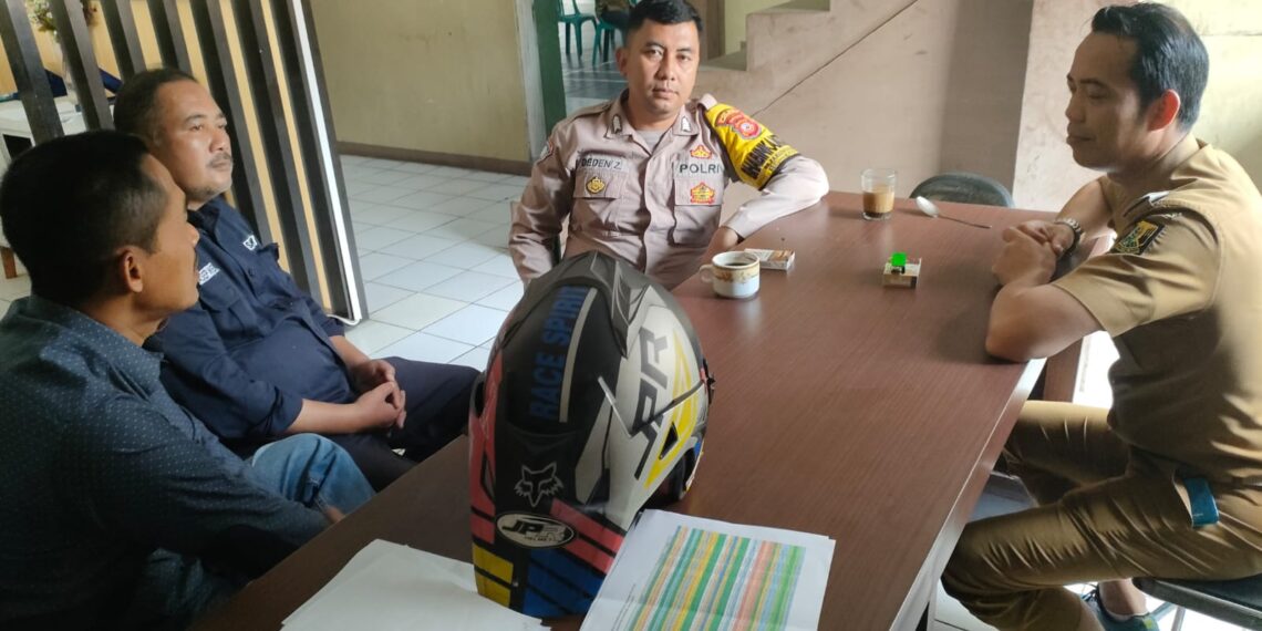 BHABINKAMTIBMAS DESA PARUNGSEAH BERIKAN HIMBAUAN KE MASYARAKAT