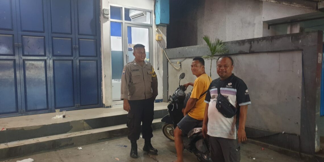 Sambangi Objek Vital Bhabinkamtibmas Polsek Gunungguruh Antisipasi C3