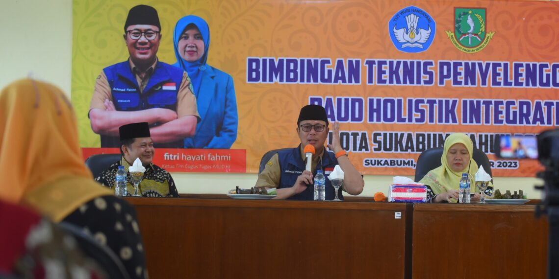 Wali Kota Sukabumi Buka Bimtek Penyelenggaraan PAUD Holistik