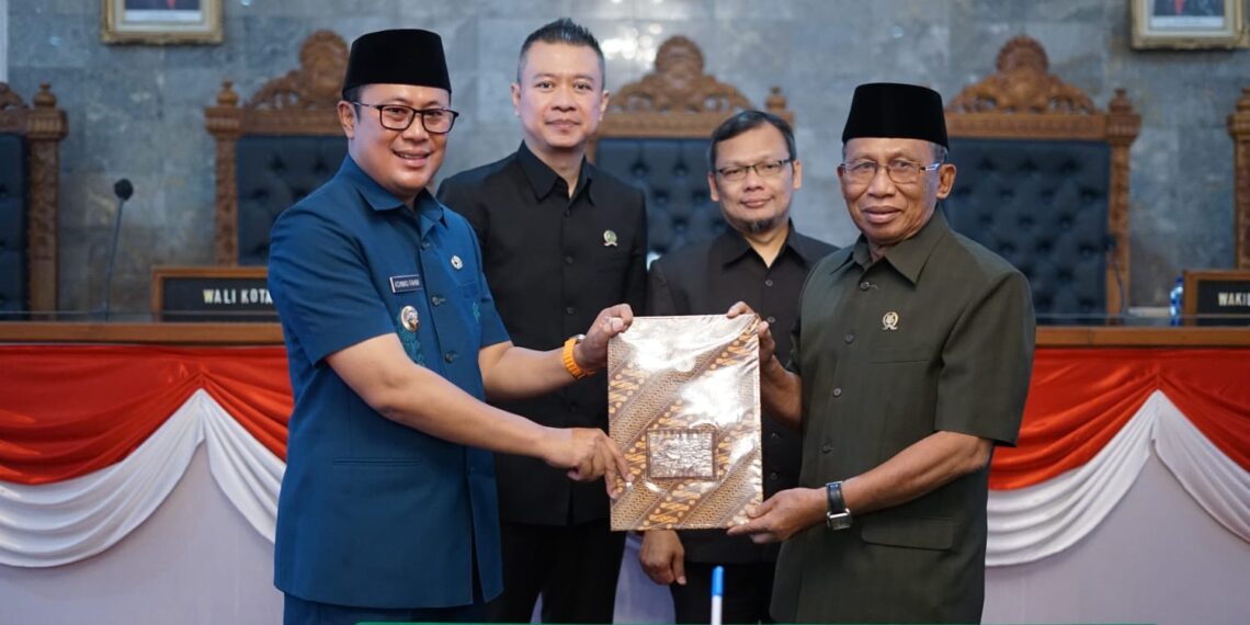 Jawaban Wali Kota Sukabumi Atas Pandangan Fraksi Pada Perubahan APBD 2023