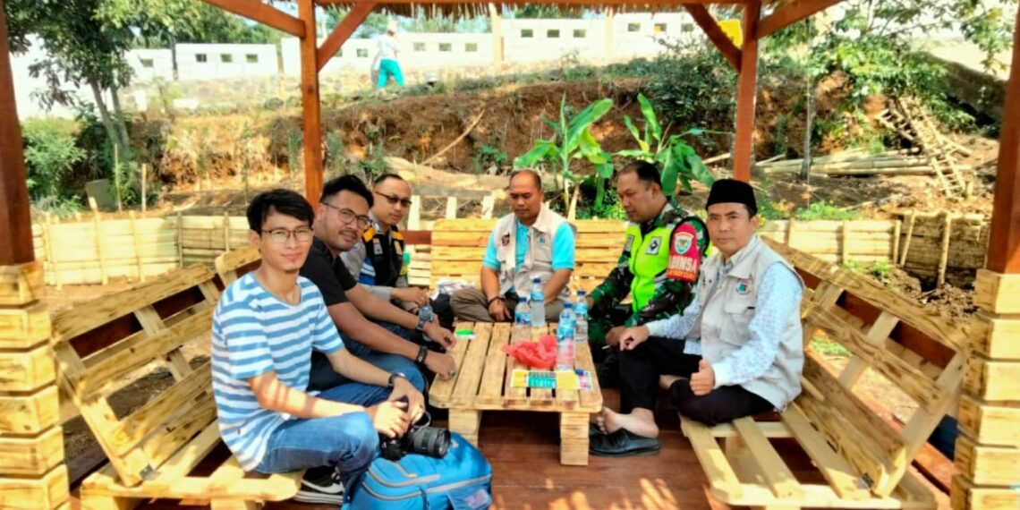Bhabinkamtibmas Polsek Kebon Pedes Bersama Kades dan Babinsa Dialogis Kamtibmas Dengan Warga Binaan