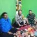 Ciptakan rasa aman, Babinsa Dan Bhabinkamtibmas Polsek Cisaat Kompak sambangi warga
