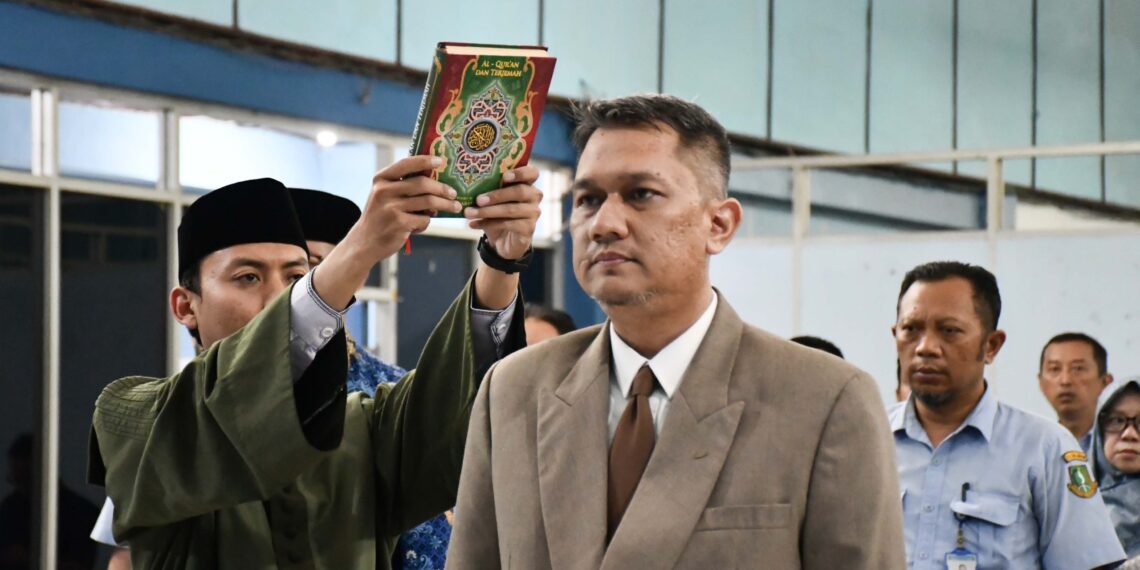 Wali Kota Sukabumi Lantik Direktur Perumda Air Minum Tirta Bumi Wibawa