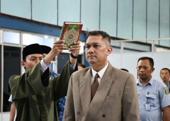 Wali Kota Sukabumi Lantik Direktur Perumda Air Minum Tirta Bumi Wibawa