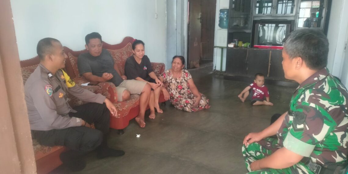 Sinergitas TNI-Polri Melaksanakan Sambang atau Silaturahmi Kamtibmas Kepada warga