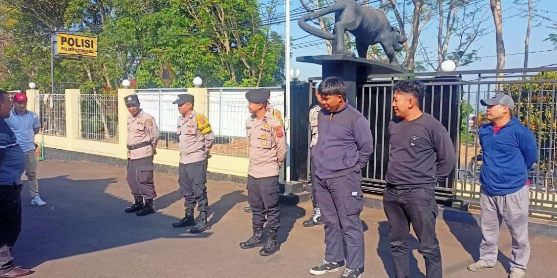 Gelar Apel Pagi Polsek Citamiang Sebagai Bentuk Kedisiplinan.