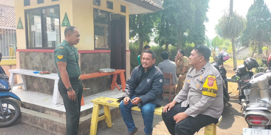 Sambangi Warga, Polisi di Kota Sukabumi Sampaikan Imbauan Kamtibmas
