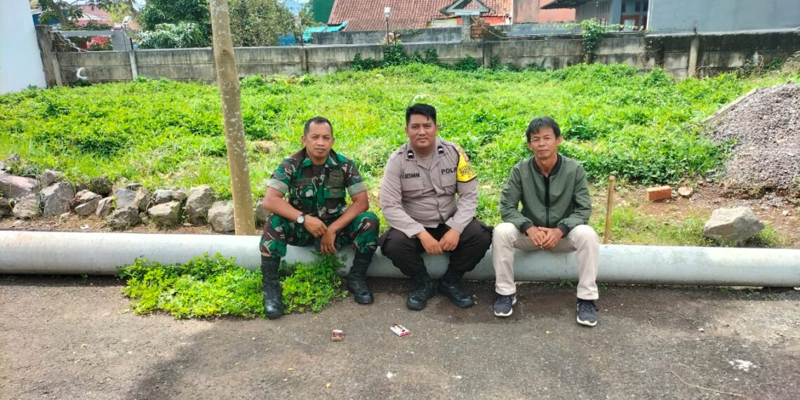 Sambangi Warga, Polisi di Kota Sukabumi Sampaikan Imbauan Kamtibmas