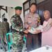 Anggota Bhabinkamtibmas Kel Sukakarya Monitoring Pembagian Bansos Beras