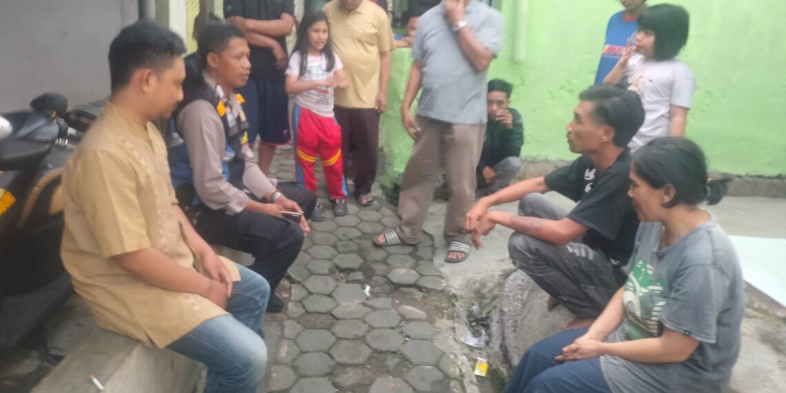 Laksanakan Sosialisasi kepada warga masyarakat tentang bahaya peredaran Narkoba