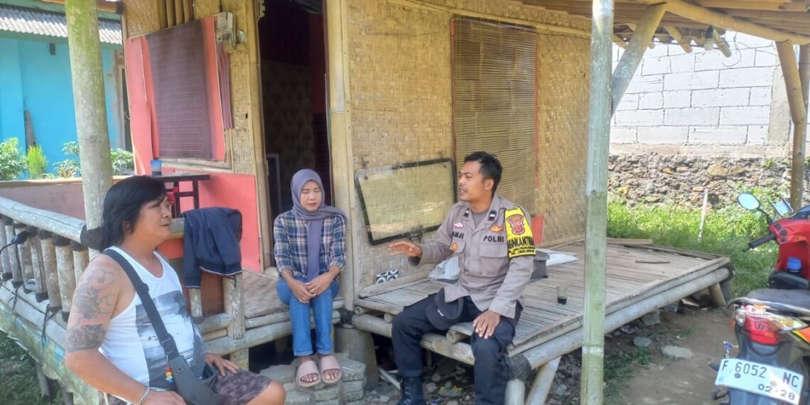 Bhabinkamtibmas Polsek Cibeureum Laksanakan giat Anjangsana dan Sambang dengan Warga Binaan