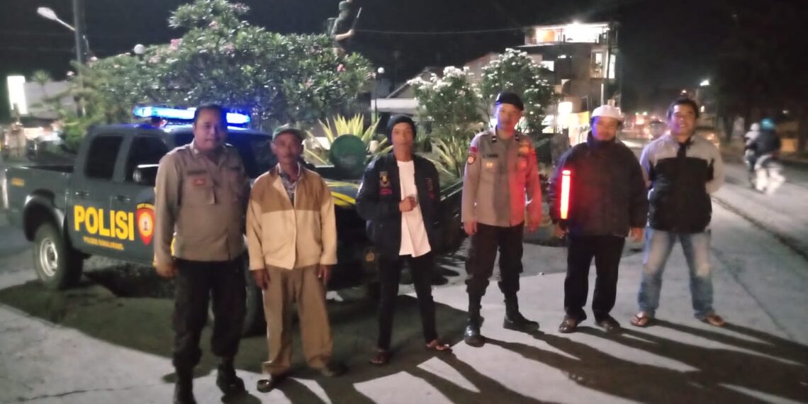 Patroli Strong Point Malam Hari Wujudkan Situasi Kamtibmas Yang Aman Dan Kondusif