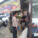 Anggota Bhabinkamtibmas Polsek Warudoyong Bersinergi dengan Babinsa Sambangi Warga Untuk Tingkatkan Harkamtibmas