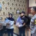 Jumat Berkah,Polsek  Cisaat Bagikan Paket Sembako Untuk Para PHL