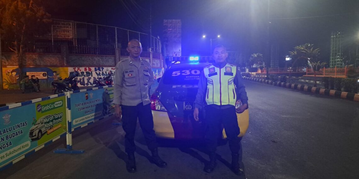 Samapta Polsek Cikole Giatkan Patroli Pada Malam Hari