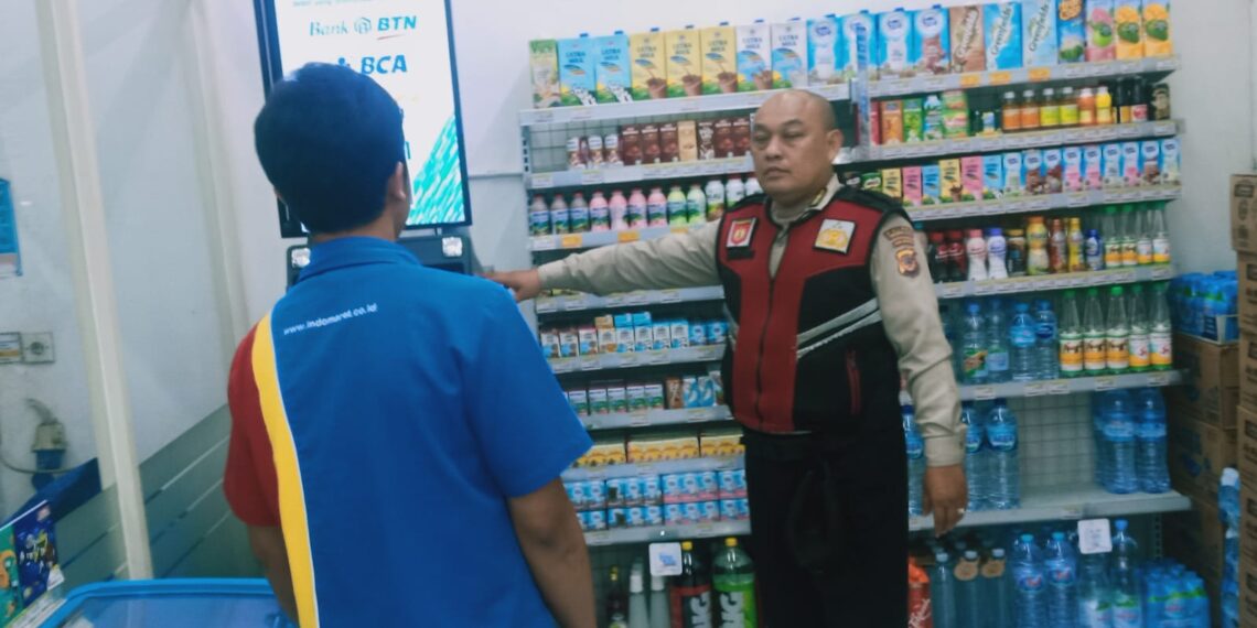 Patroli QR 06 B Saat Melaksanakan Patroli Siang dan malam