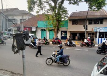 Polsek Gunungpuyuh rutin laksanakan Gatur Pagi, Agar Terciptanya Kamseltibcar Lantas dipagi hari diwilayah hukum Polsek Gunungpuyuh