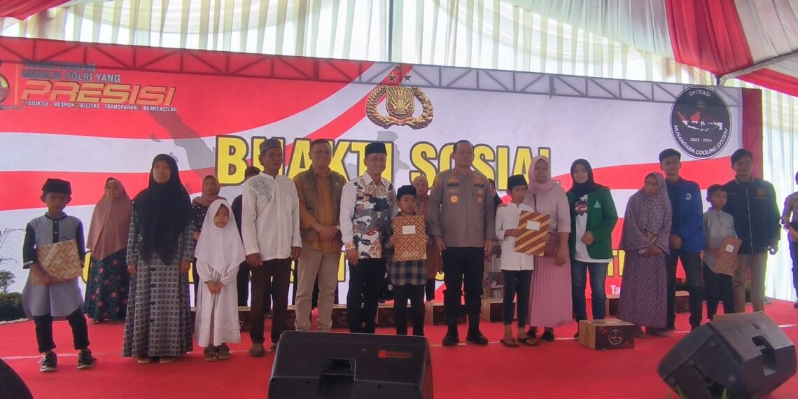 Wujudkan Pemilu Damai, Kaops Nusantara Cooling System Tebar 1.500 Paket Sembako di Tasikmalaya