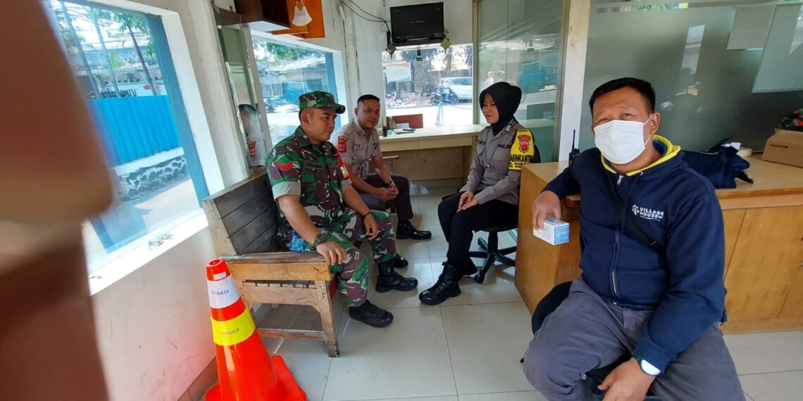 Anggota Bhabinkamtibmas berikan Himbauan Kamtibmas Kepada Security