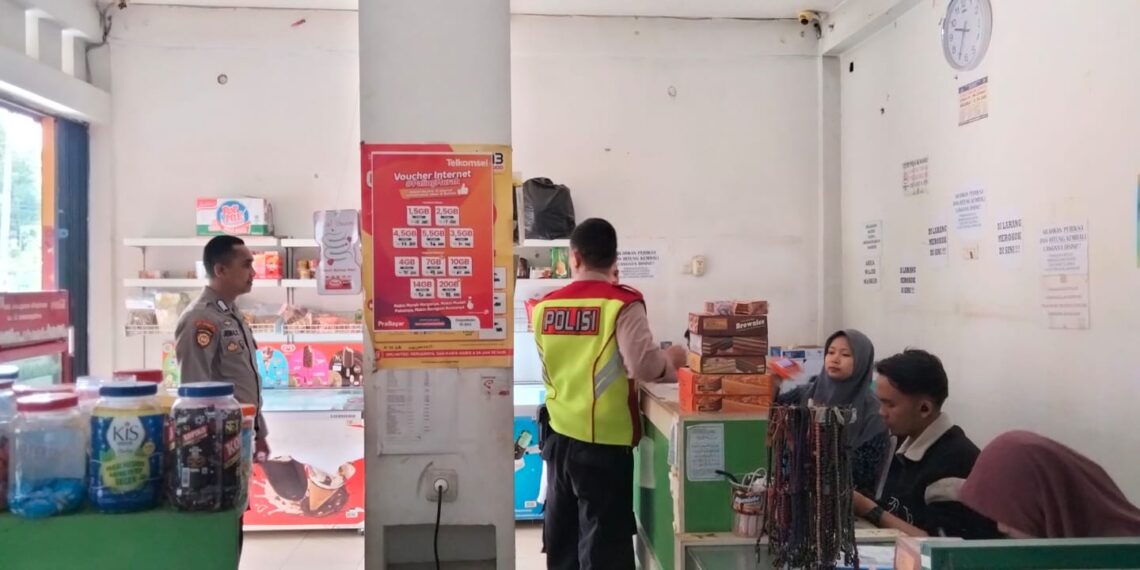 Unit Samapta Polsek Cireunghas Laksanakan Patroli Perbankan
