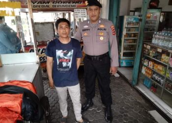 Personel Unit Samapta Polsek Cisaat berikan Himbauan Kamtibmas