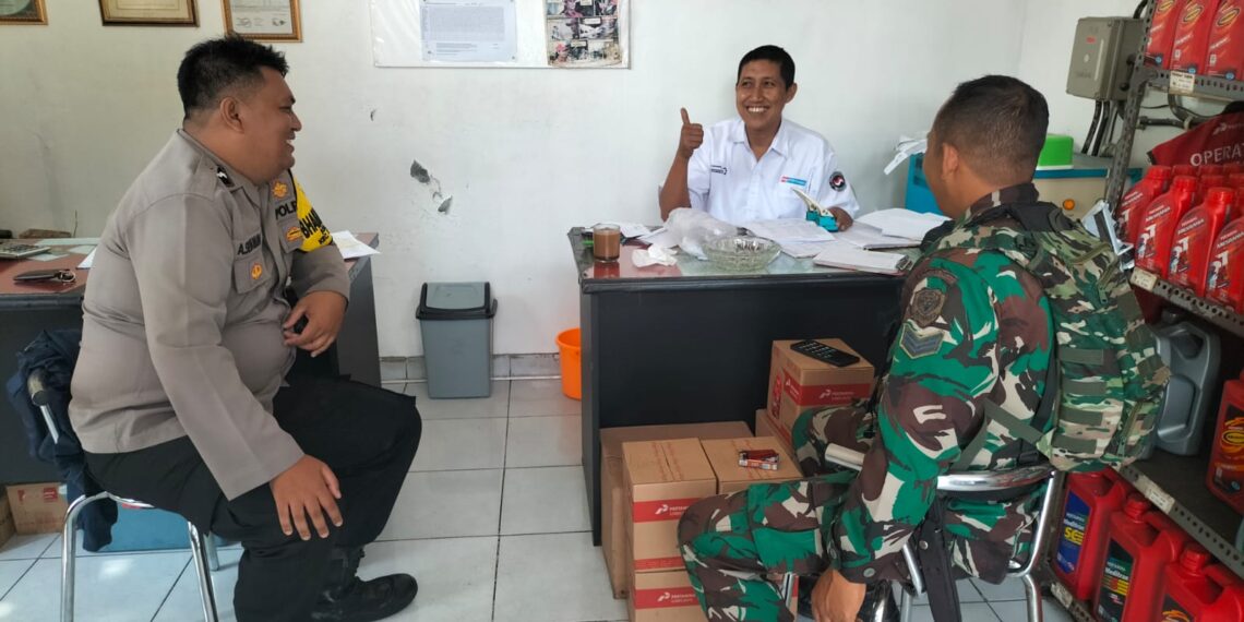 Sambangi Warga, Polisi di Kota Sukabumi Sampaikan Imbauan Kamtibmas