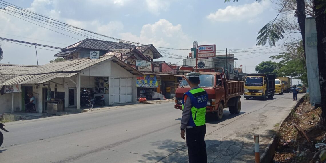 Gatur Lalin Siang, Bentuk Pelayanan Unit Lantas Polsek Sukalarang Kepada Masyarakat