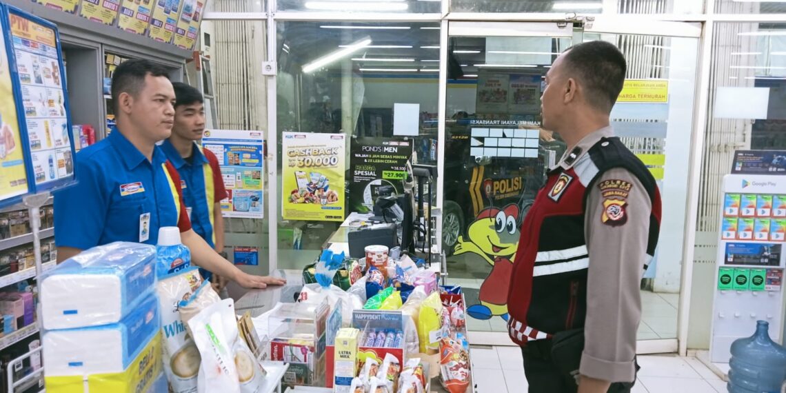 Untuk Menciptakan Keamanan Yang Kondusif Polsek Cireunghas Laksanakan Patroli