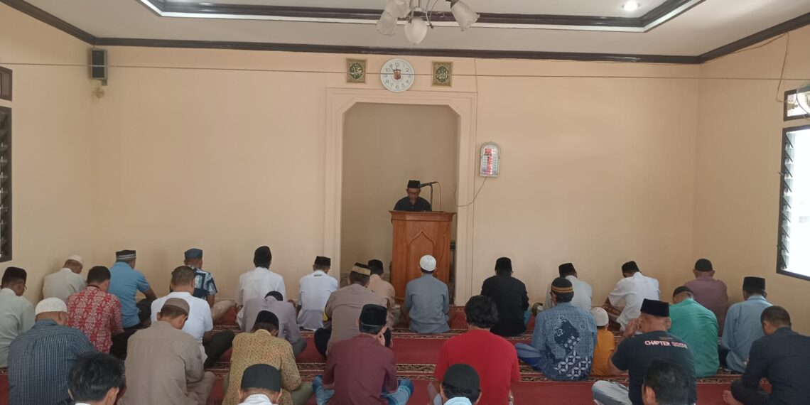 Kegiatan Safari Shalat Jum’at Keliling (Jumling) Polsek Gunung Puyuh